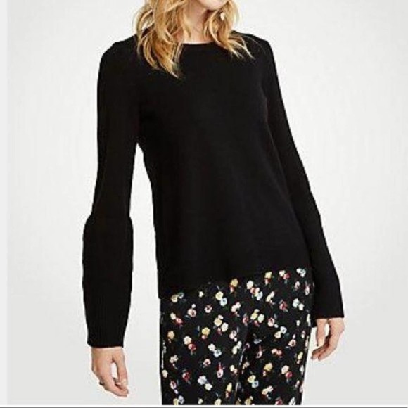 Ann Taylor Black Wide Rib Sleeve Sweater sz L